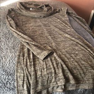 Women’s long sleeve tunic